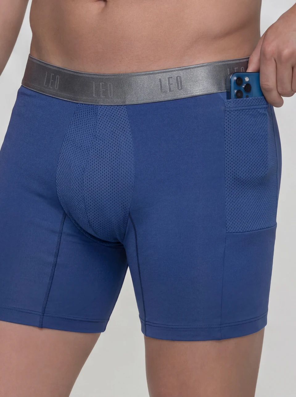 LEO — Blue boxer briefs · pocket and fabric detail